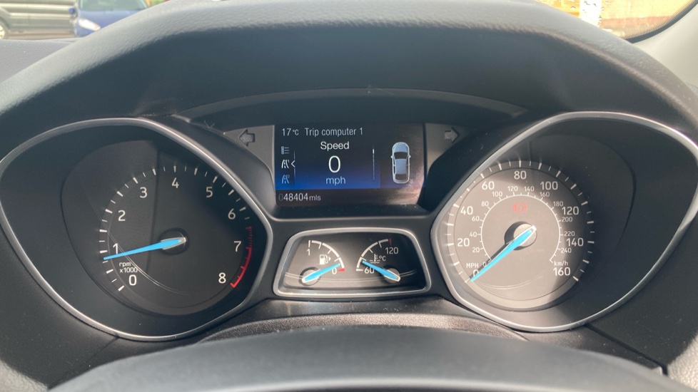 Ford Focus 1.0 EcoBoost 125 Zetec Edition 5dr Petrol Hatchback - Image 18