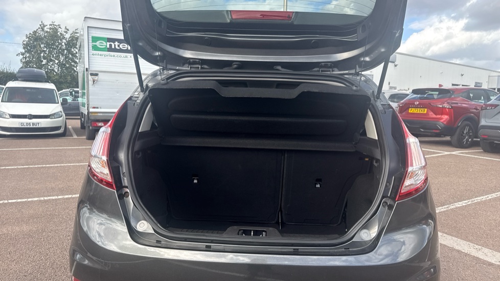 Ford Fiesta 1.0 EcoBoost Titanium 5dr Petrol Hatchback - Image 4