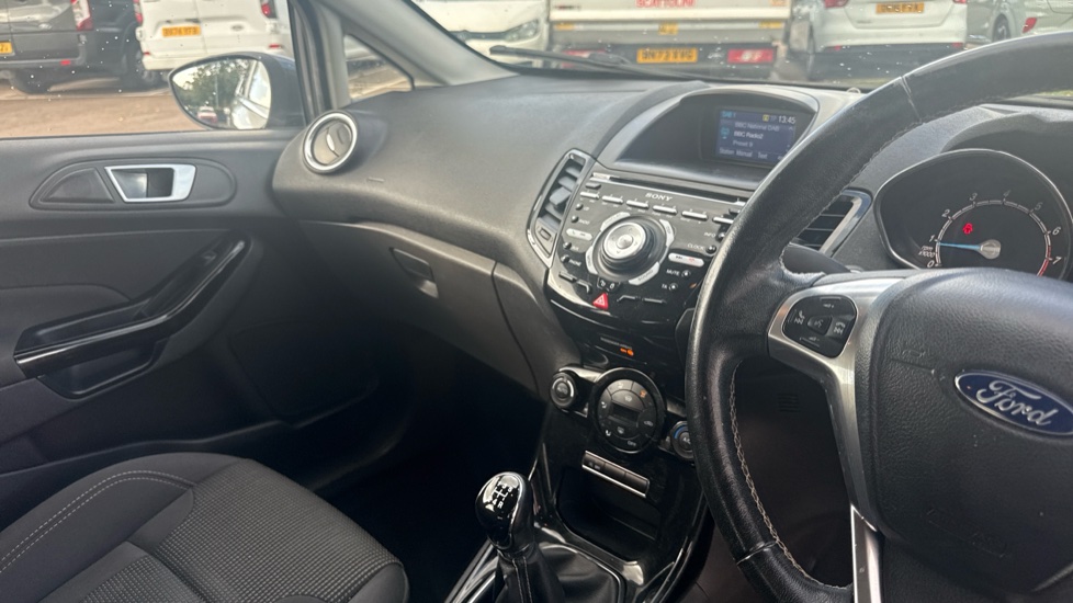 Ford Fiesta 1.0 EcoBoost Titanium 5dr Petrol Hatchback - Image 14