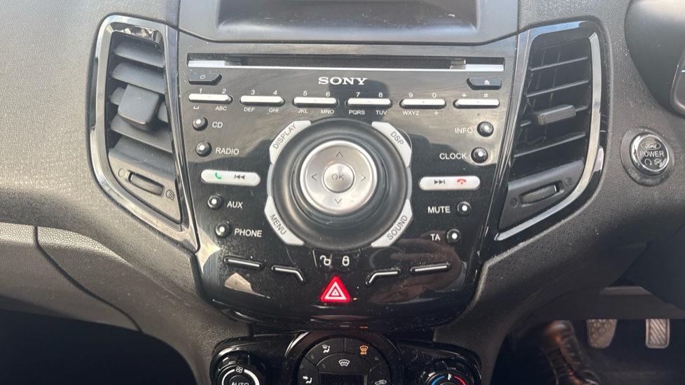 Ford Fiesta 1.0 EcoBoost Titanium 5dr Petrol Hatchback - Image 31