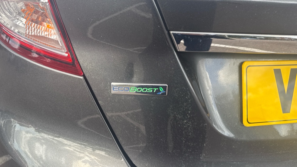 Ford Fiesta 1.0 EcoBoost Titanium 5dr Petrol Hatchback - Image 39