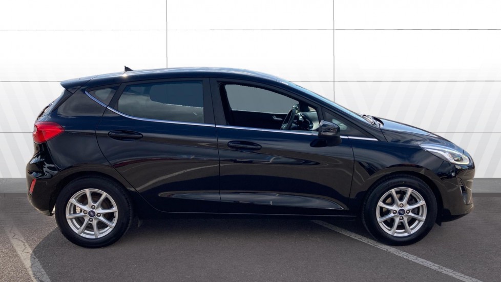 Ford Fiesta 1.0 EcoBoost Zetec 5dr Petrol Hatchback - Image 5