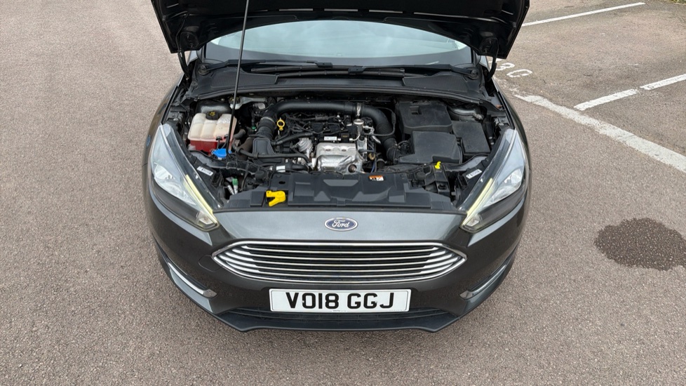 Ford Focus 1.0 EcoBoost 125 Titanium 5dr Petrol Hatchback - Image 8