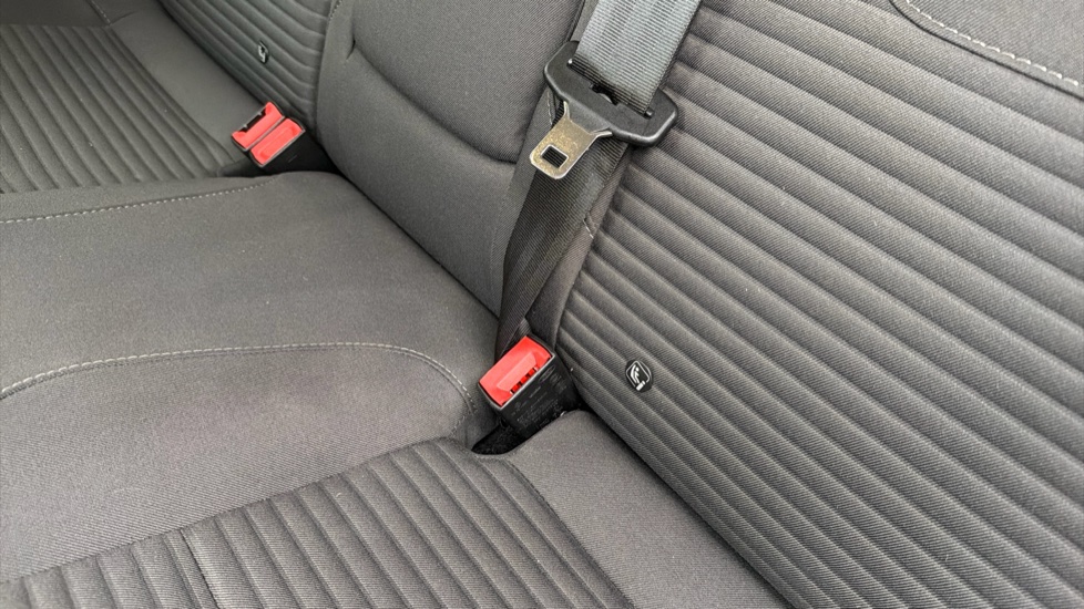 Ford Focus 1.0 EcoBoost 125 Titanium 5dr Petrol Hatchback - Image 17