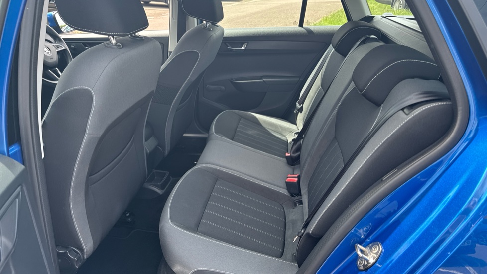 Skoda Fabia 1.0 TSI 110 SE L 5dr Petrol Estate - Image 16