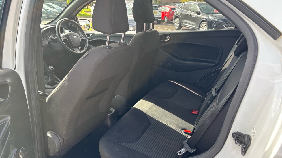Ford KA+ 1.2 85 Active 5dr Petrol Hatchback - Image 16