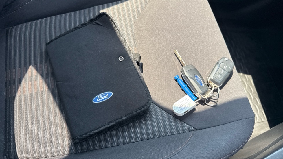 Ford KA+ 1.2 85 Active 5dr Petrol Hatchback - Image 19