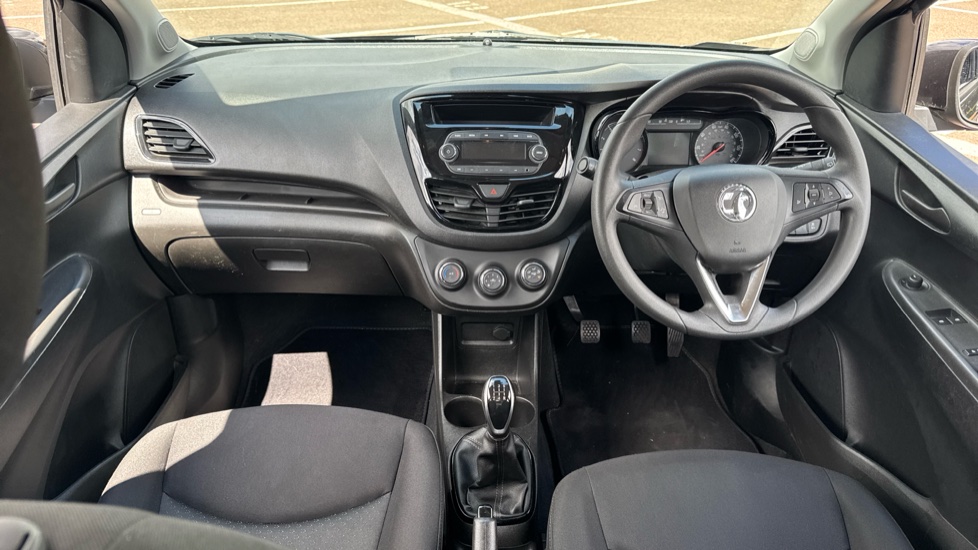 Vauxhall Viva 1.0 SE 5dr [A/C] Petrol Hatchback - Image 10