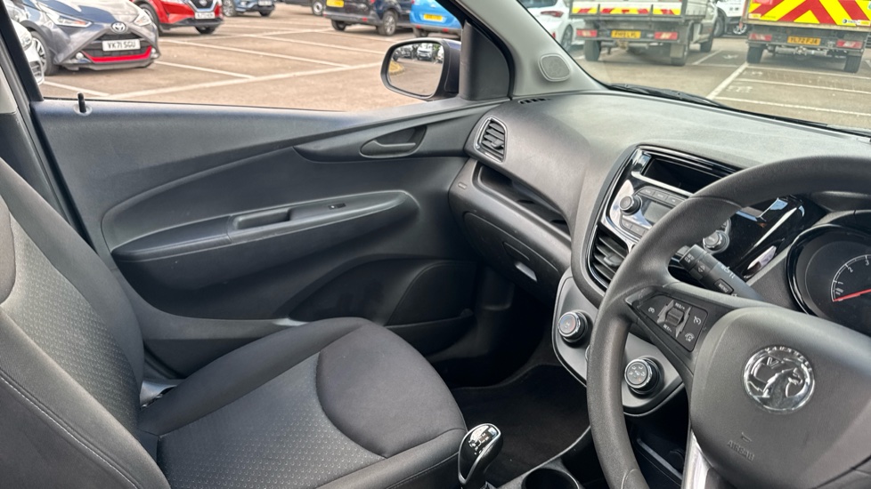 Vauxhall Viva 1.0 SE 5dr [A/C] Petrol Hatchback - Image 14