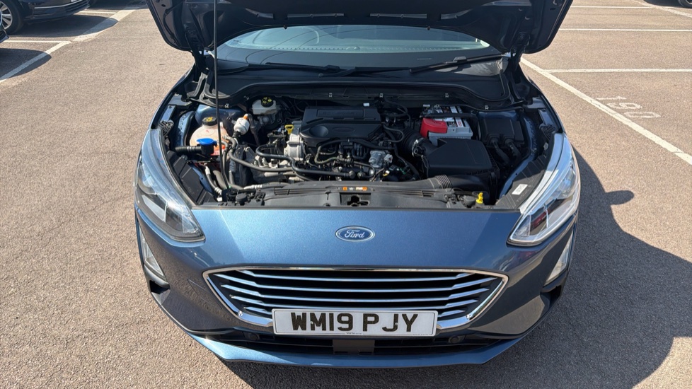 Ford Focus 1.0 EcoBoost 125 Titanium 5dr Auto Petrol Hatchback - Image 8