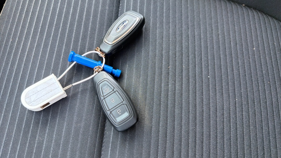 Ford Focus 1.0 EcoBoost 125 Titanium 5dr Auto Petrol Hatchback - Image 20