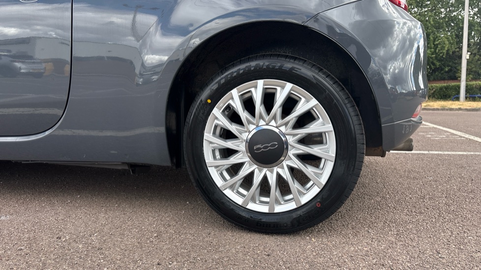 Fiat 500 1.2 Lounge 3dr Petrol Hatchback - Image 7
