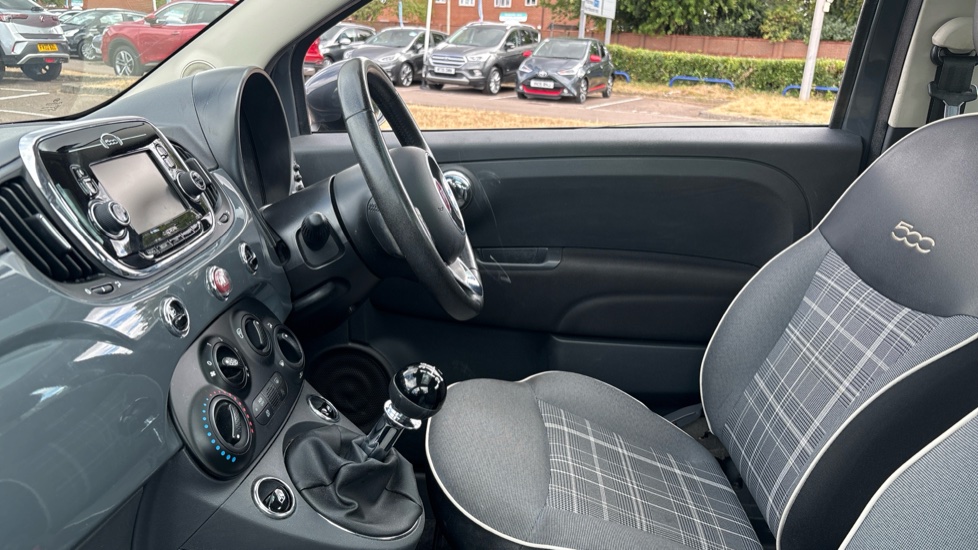 Fiat 500 1.2 Lounge 3dr Petrol Hatchback - Image 9