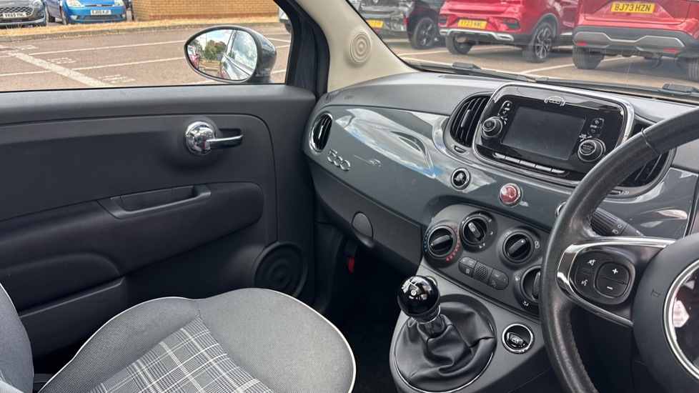 Fiat 500 1.2 Lounge 3dr Petrol Hatchback - Image 14