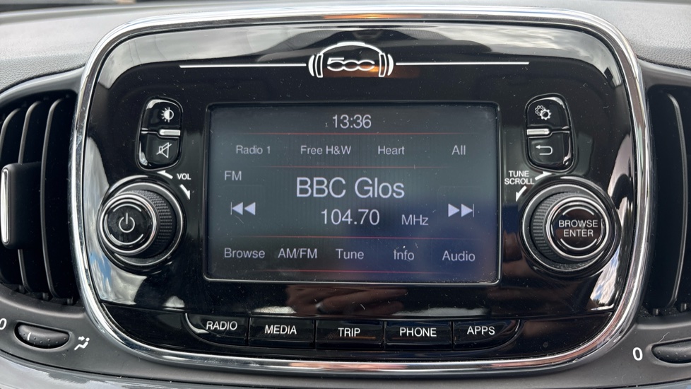 Fiat 500 1.2 Lounge 3dr Petrol Hatchback - Image 21