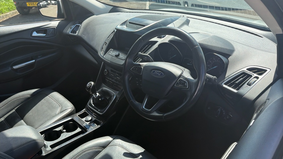 Ford Kuga 2.0 TDCi Titanium X Edition 5dr 2WD Diesel Estate - Image 11