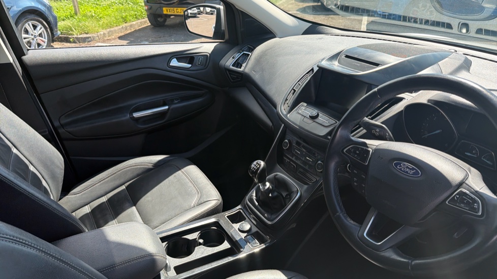 Ford Kuga 2.0 TDCi Titanium X Edition 5dr 2WD Diesel Estate - Image 14