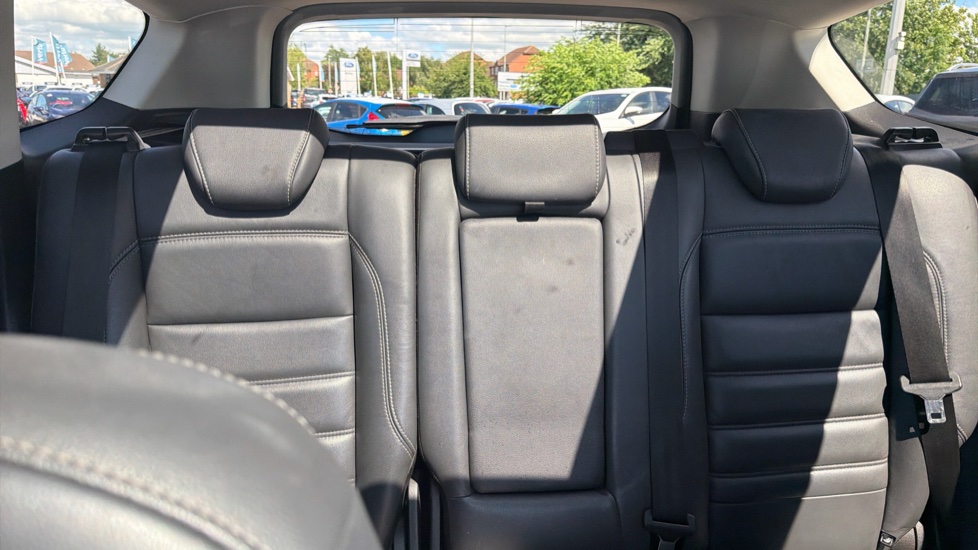 Ford Kuga 2.0 TDCi Titanium X Edition 5dr 2WD Diesel Estate - Image 15