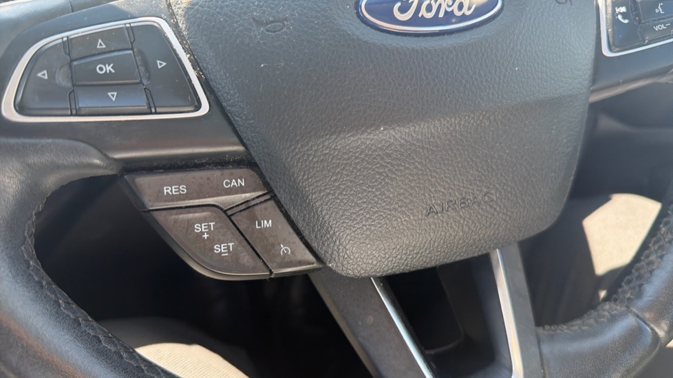 Ford Kuga 2.0 TDCi Titanium X Edition 5dr 2WD Diesel Estate - Image 29