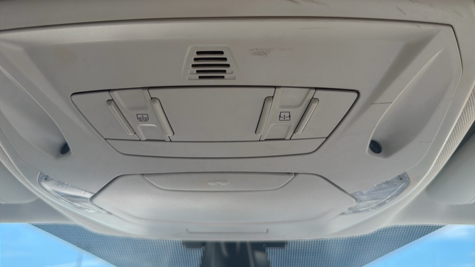 Ford Kuga 2.0 TDCi Titanium X Edition 5dr 2WD Diesel Estate - Image 35
