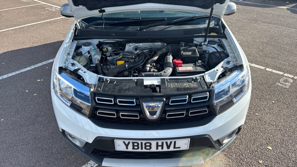 Dacia Sandero Stepway 0.9 TCe Laureate 5dr Petrol Hatchback - Image 8