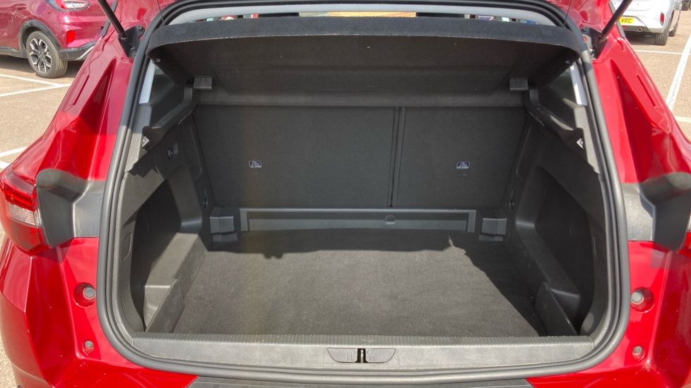 Vauxhall Grandland X 1.2 Turbo SE 5dr Petrol Hatchback - Image 4
