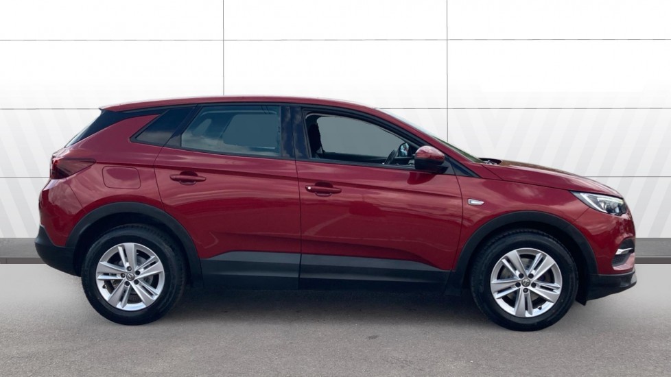 Vauxhall Grandland X 1.2 Turbo SE 5dr Petrol Hatchback - Image 5