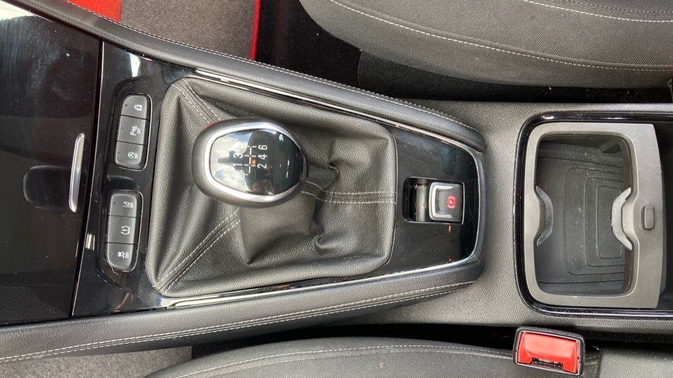 Vauxhall Grandland X 1.2 Turbo SE 5dr Petrol Hatchback - Image 24