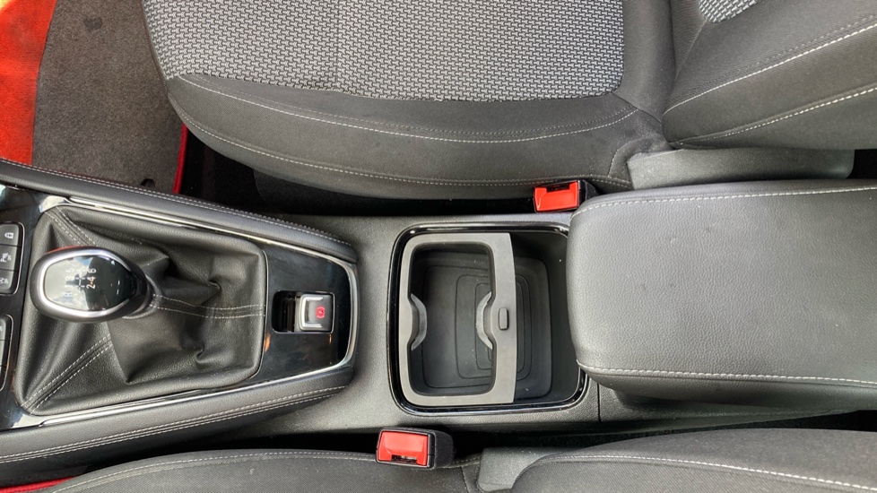 Vauxhall Grandland X 1.2 Turbo SE 5dr Petrol Hatchback - Image 25