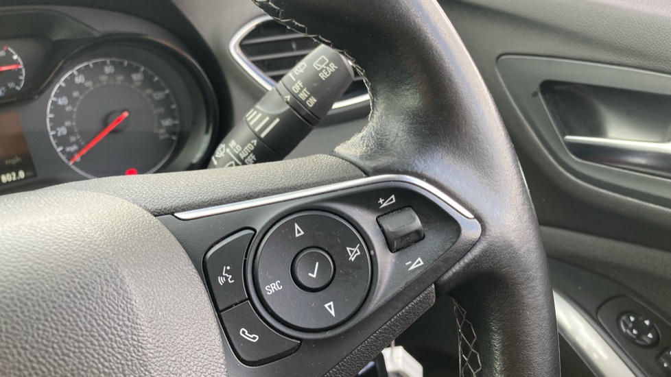 Vauxhall Grandland X 1.2 Turbo SE 5dr Petrol Hatchback - Image 34