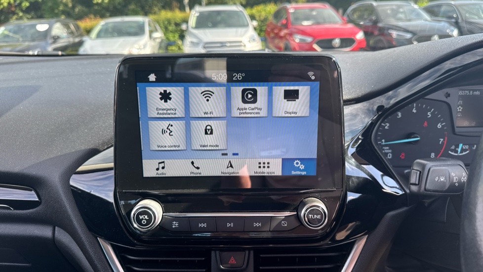 Ford Fiesta 1.0 EcoBoost Zetec 3dr Petrol Hatchback - Image 35