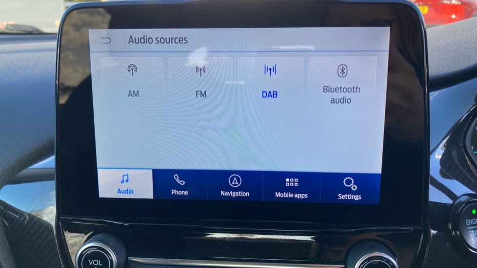 Ford Puma 1.0 EcoBoost Hybrid mHEV Titanium 5dr Petrol Hatchback - Image 28