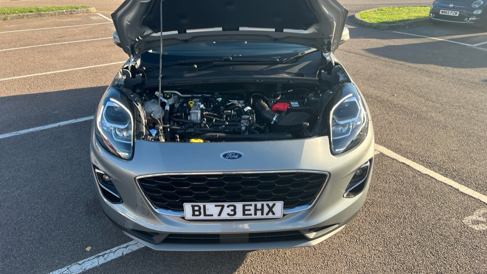 Ford Puma 1.0 EcoBoost Hybrid mHEV Titanium 5dr Petrol Hatchback - Image 8