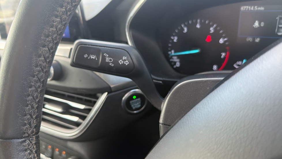 Ford Focus 1.0 EcoBoost 125 Titanium 5dr Petrol Hatchback - Image 35