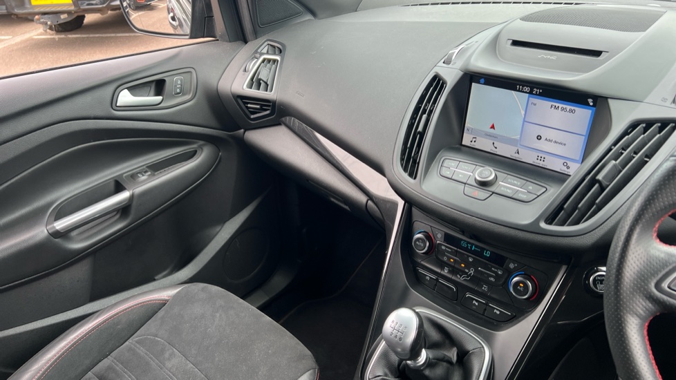 Ford Kuga 2.0 TDCi ST-Line 5dr 2WD Diesel Estate - Image 14