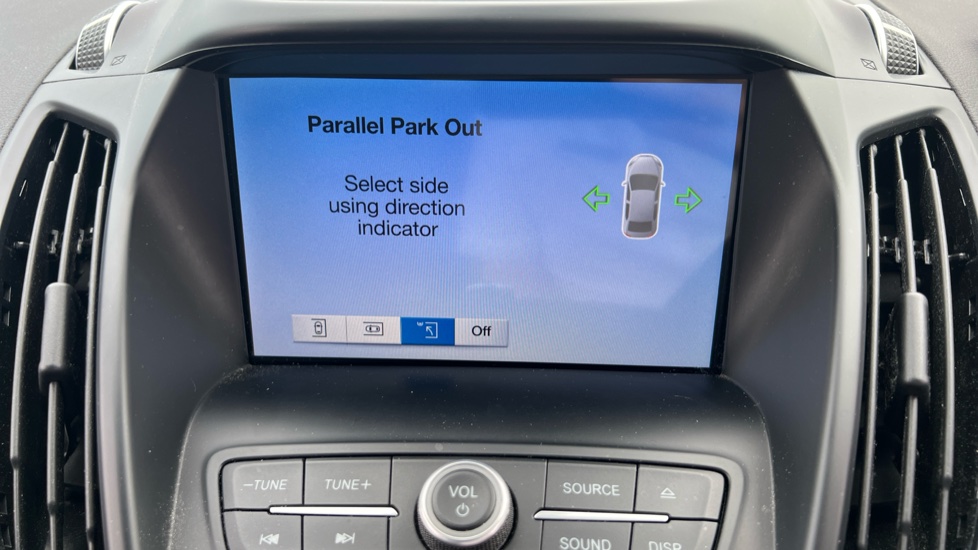 Ford Kuga 2.0 TDCi ST-Line 5dr 2WD Diesel Estate - Image 35