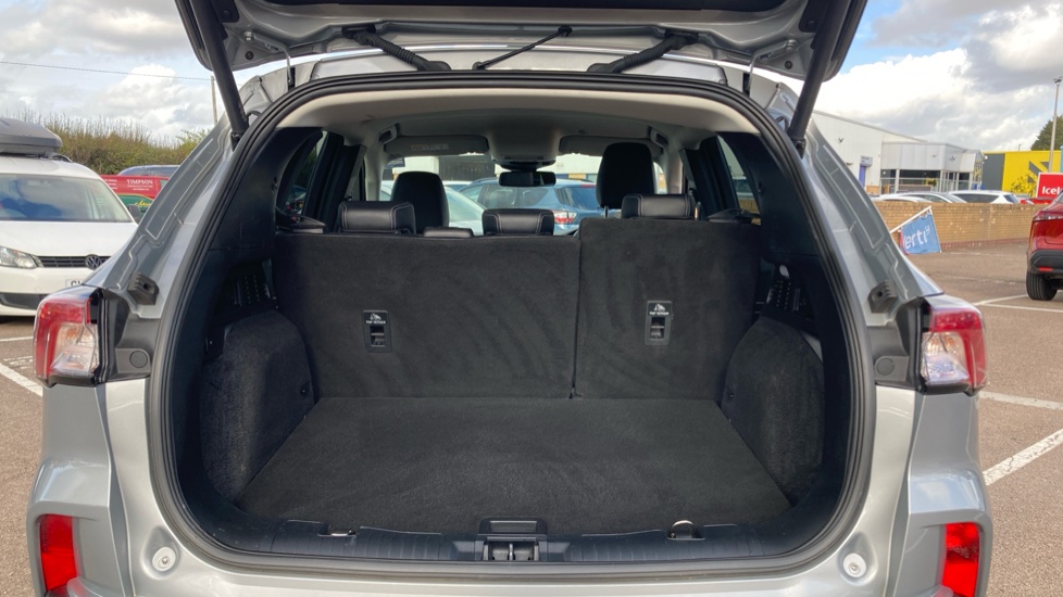 Ford Kuga 1.5 EcoBoost 150 Titanium Edition 5dr Petrol Estate - Image 4
