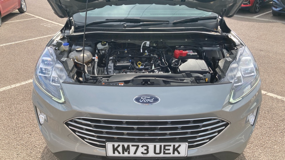 Ford Kuga 1.5 EcoBoost 150 Titanium Edition 5dr Petrol Estate - Image 8