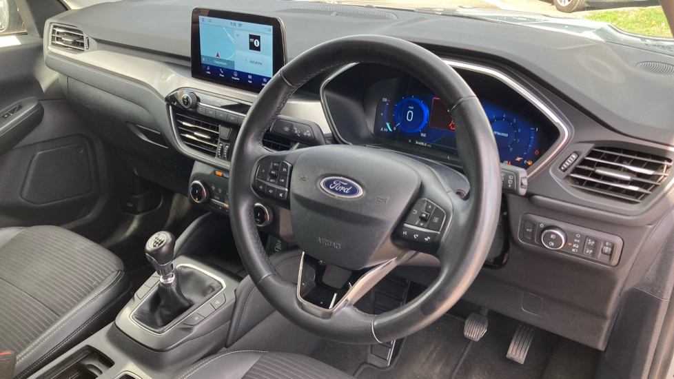 Ford Kuga 1.5 EcoBoost 150 Titanium Edition 5dr Petrol Estate - Image 11