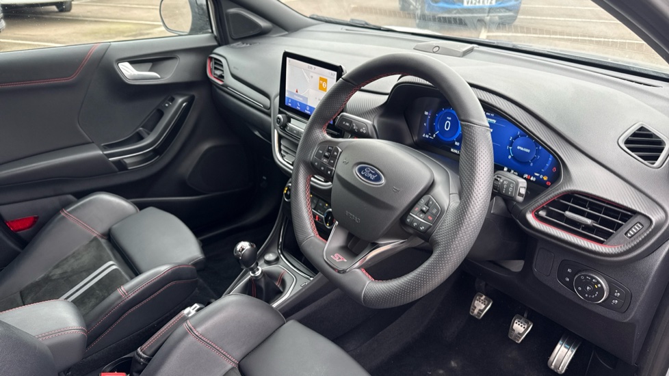 Ford Puma ST 1.5 EcoBoost ST 5dr Petrol Hatchback - Image 11
