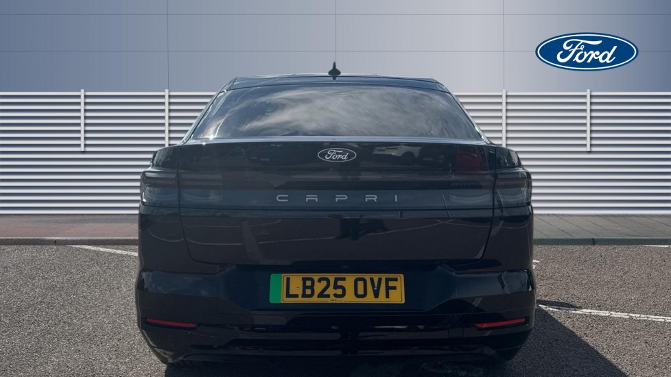 Ford Capri 210kW Premium 77kWh 5dr Auto Electric Estate - Image 6