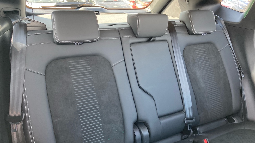 Ford Kuga 2.5 PHEV Active 5dr CVT Estate - Image 15