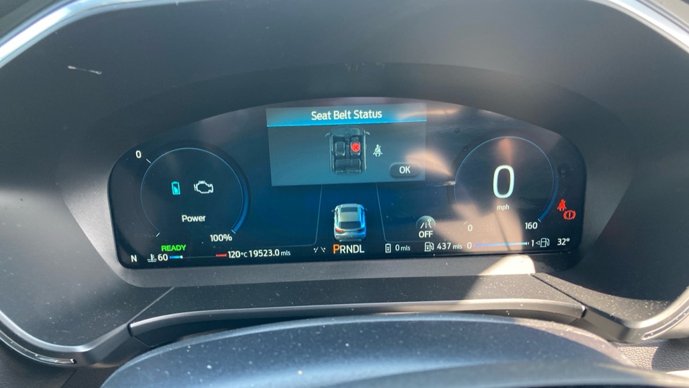 Ford Kuga 2.5 PHEV Active 5dr CVT Estate - Image 18