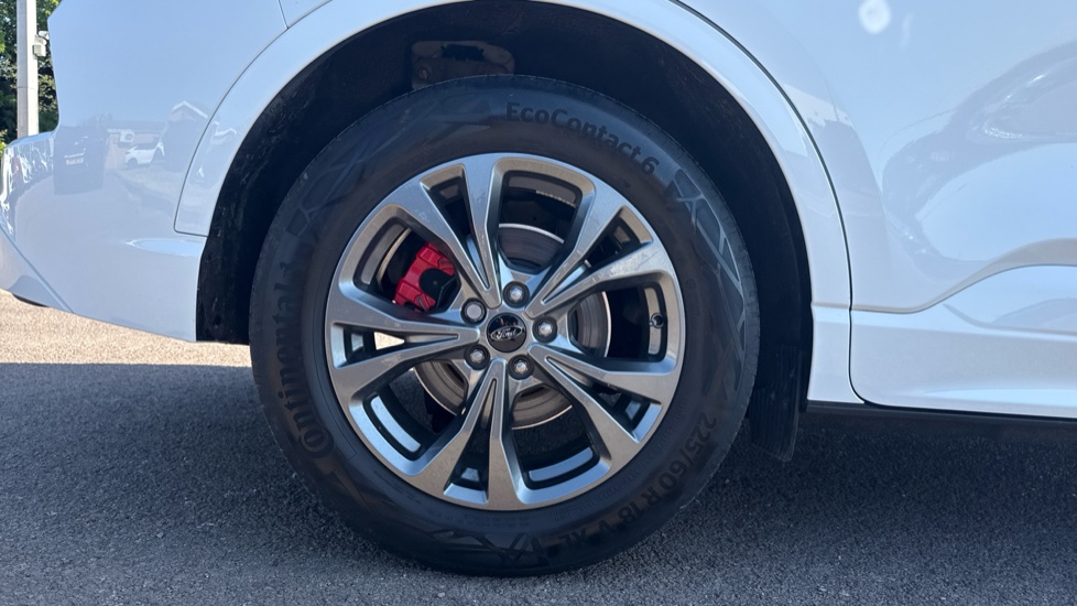 Ford Kuga 2.5 FHEV ST-Line Edition 5dr CVT Hybrid Estate - Image 7