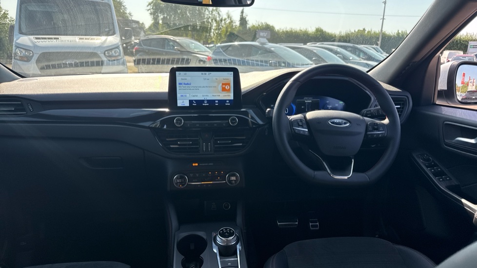 Ford Kuga 2.5 FHEV ST-Line Edition 5dr CVT Hybrid Estate - Image 10