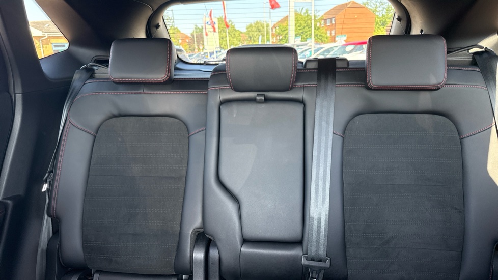 Ford Kuga 2.5 FHEV ST-Line Edition 5dr CVT Hybrid Estate - Image 15