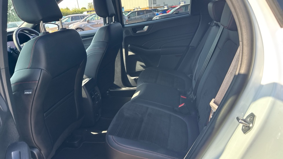 Ford Kuga 2.5 FHEV ST-Line Edition 5dr CVT Hybrid Estate - Image 16