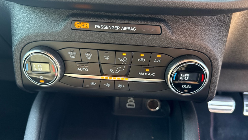 Ford Kuga 2.5 FHEV ST-Line Edition 5dr CVT Hybrid Estate - Image 39