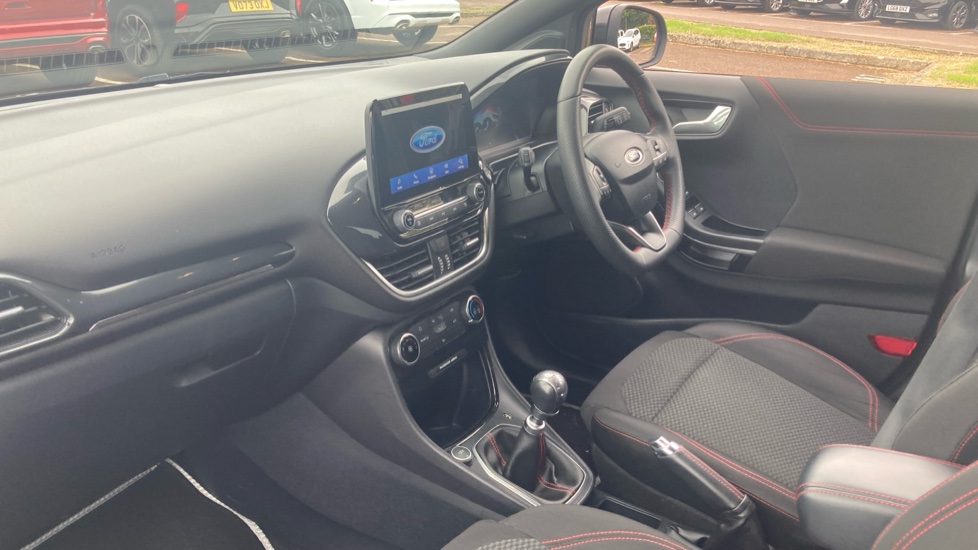 Ford Puma 1.0 EcoBoost Hybrid mHEV ST-Line 5dr Petrol Hatchback - Image 9
