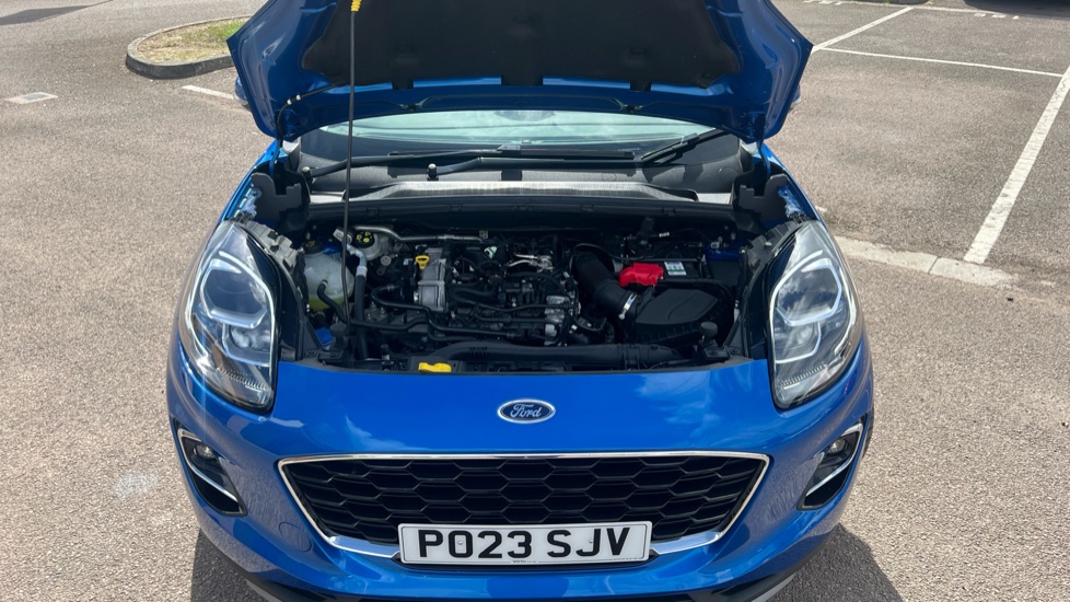 Ford Puma 1.0 EcoBoost Hybrid mHEV Titanium 5dr Petrol Hatchback - Image 8